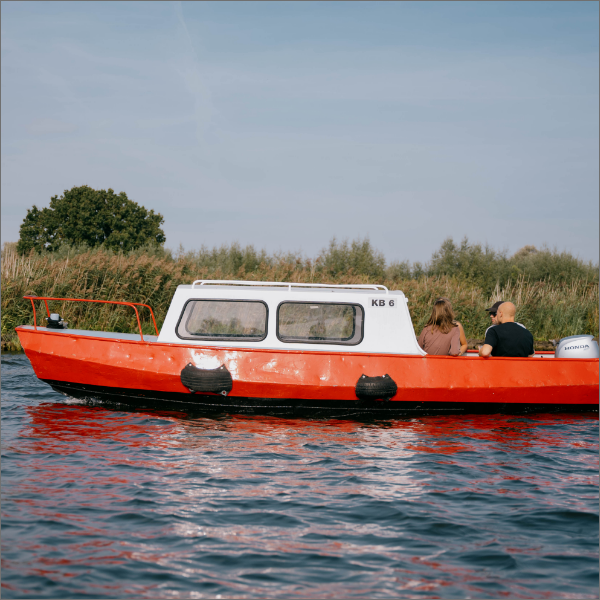 Kajuitboot huren in Drimmelen | Zijlmans Bootverhuur